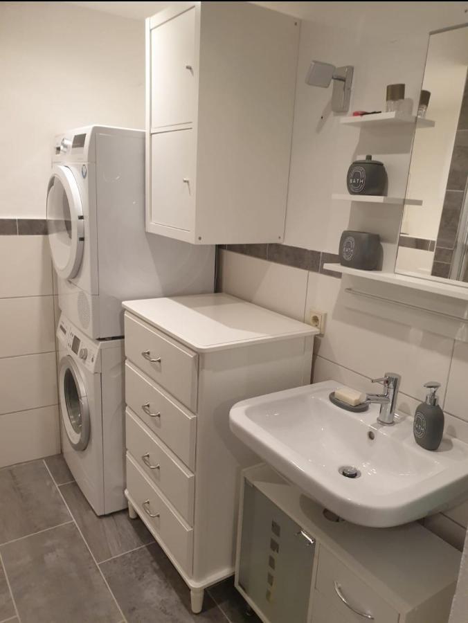 Ferien-Apartment Meter Neumagen-Dhron Exteriör bild