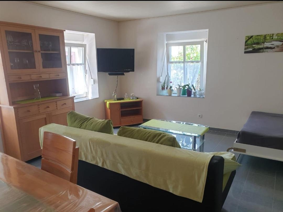 Ferien-Apartment Meter Neumagen-Dhron Exteriör bild